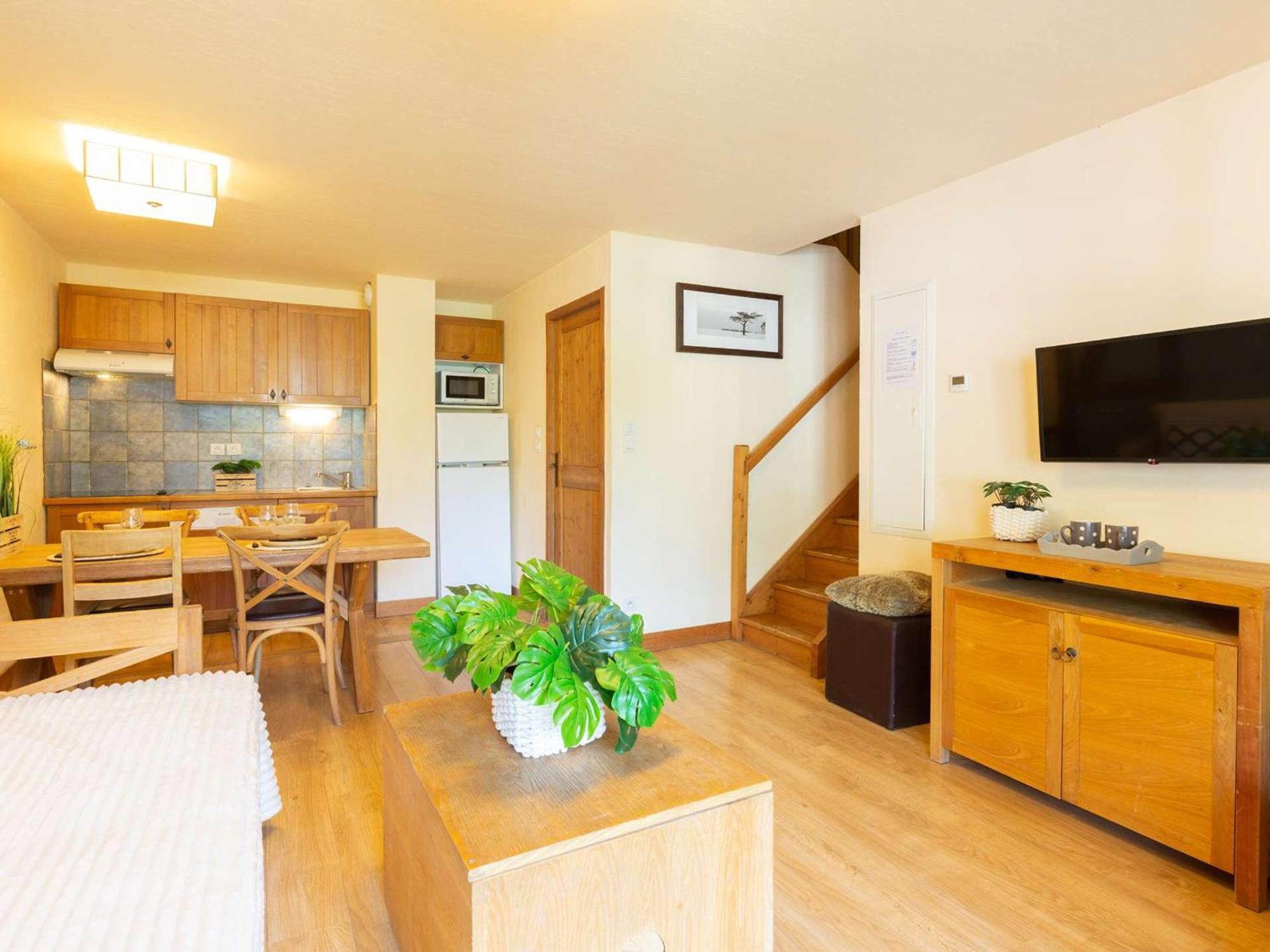 Appartement 10 Pers Avec Piscine, Sauna Et Parking En Centre-Ville De Saint-Lary-Soulan - Fr-1-296-394 Exterior photo